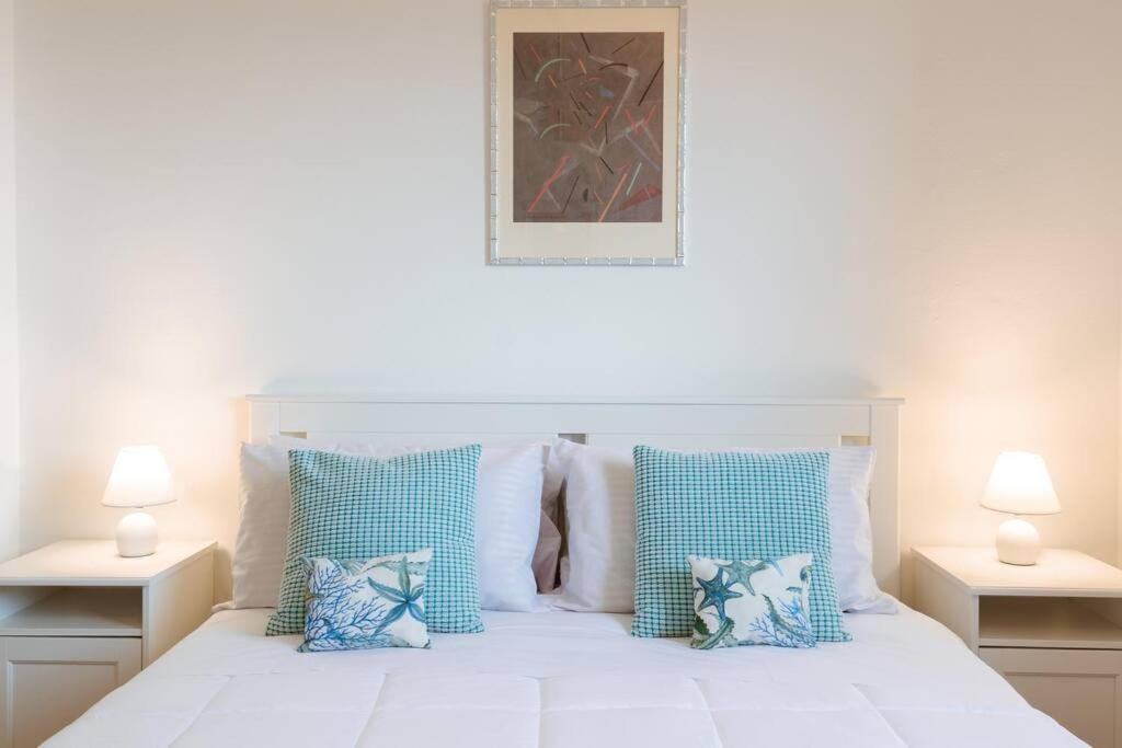 Piccapiana Sea View Attic Flat Apartment ลาสเปเซีย ภายนอก รูปภาพ